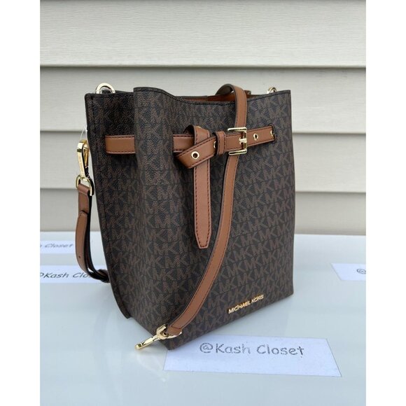 Michael Kors Bucket Bag Emilia Small Drawstring Crossbody MK Signature Brown - Picture 2 of 9